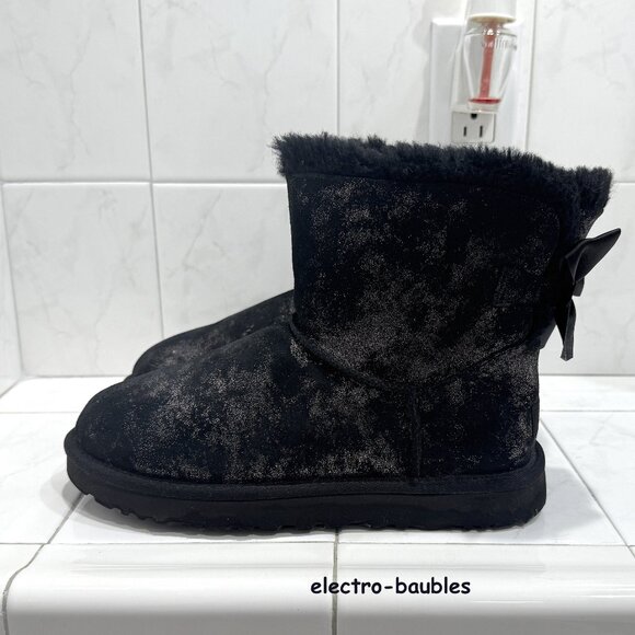 Black Ugg Australia Boots Sz 8 With Metallic Sparkle - MINT Condition - Picture 4 of 16
